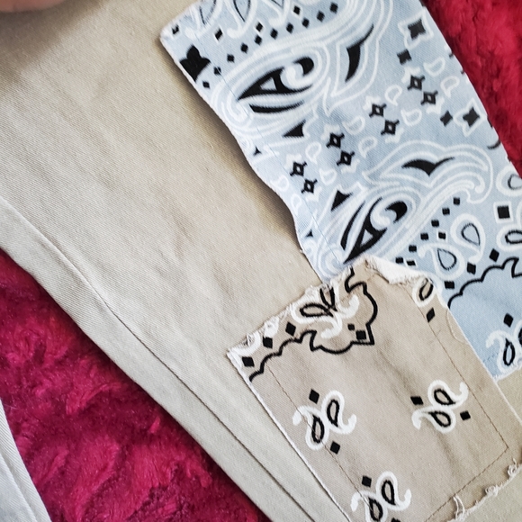 BOOHOOBLUE~ VINTAGE KHAKI & BLUE PATCHWORK JEANS! - Picture 10 of 16